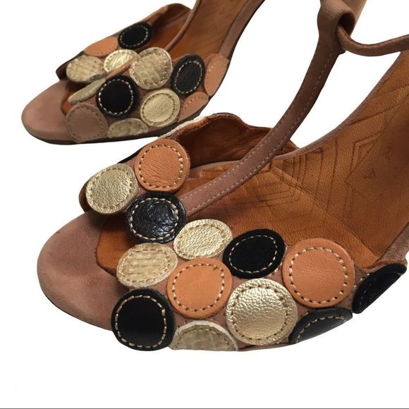 Anthropologie Chie Mihara Quory metallics circle medallion heel Sandals size 6.5 - Picture 3 of 16